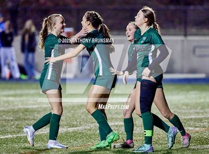 Thumbnail 2 in Lincoln vs. Twelve Bridges (CIF SJS D4 Final) photogallery.