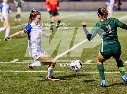 Thumbnail 2 in Lincoln vs. Twelve Bridges (CIF SJS D4 Final) photogallery.