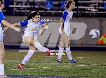 Thumbnail 2 in Lincoln vs. Twelve Bridges (CIF SJS D4 Final) photogallery.