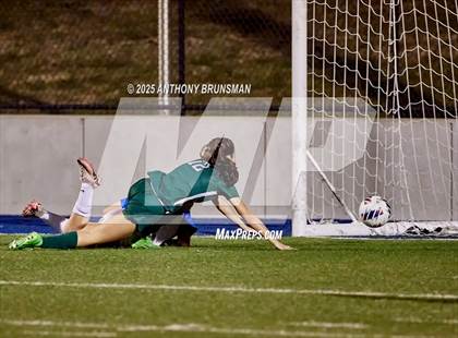 Thumbnail 2 in Lincoln vs. Twelve Bridges (CIF SJS D4 Final) photogallery.