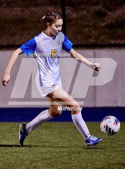 Thumbnail 2 in Lincoln vs. Twelve Bridges (CIF SJS D4 Final) photogallery.