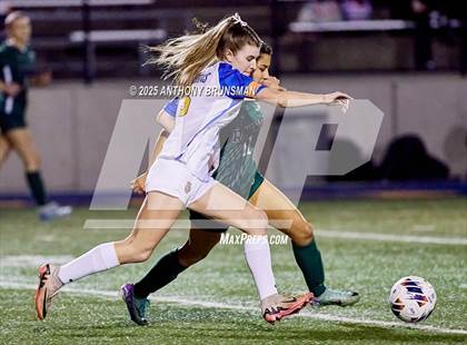 Thumbnail 3 in Lincoln vs. Twelve Bridges (CIF SJS D4 Final) photogallery.