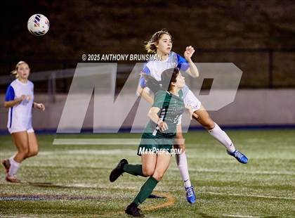 Thumbnail 3 in Lincoln vs. Twelve Bridges (CIF SJS D4 Final) photogallery.