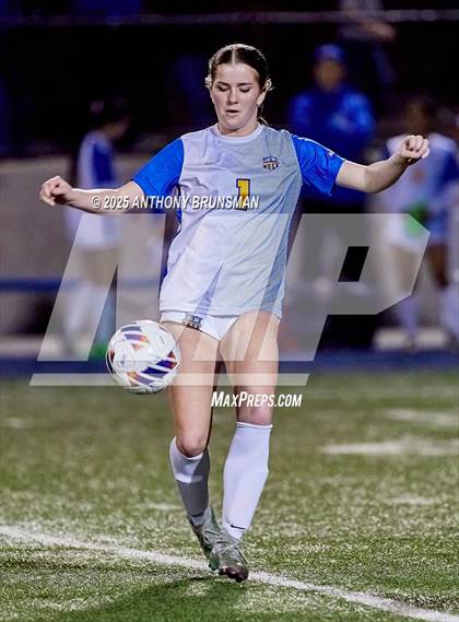Thumbnail 3 in Lincoln vs. Twelve Bridges (CIF SJS D4 Final) photogallery.