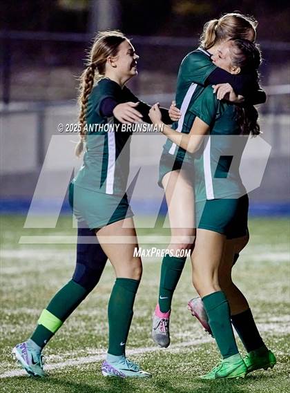 Thumbnail 1 in Lincoln vs. Twelve Bridges (CIF SJS D4 Final) photogallery.