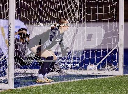 Thumbnail 3 in Lincoln vs. Twelve Bridges (CIF SJS D4 Final) photogallery.