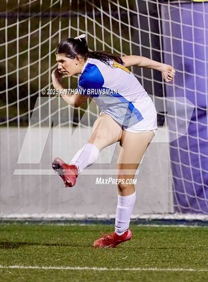 Thumbnail 1 in Lincoln vs. Twelve Bridges (CIF SJS D4 Final) photogallery.