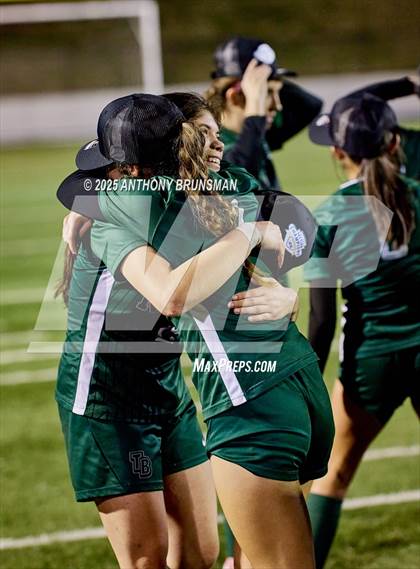 Thumbnail 1 in Lincoln vs. Twelve Bridges (CIF SJS D4 Final) photogallery.