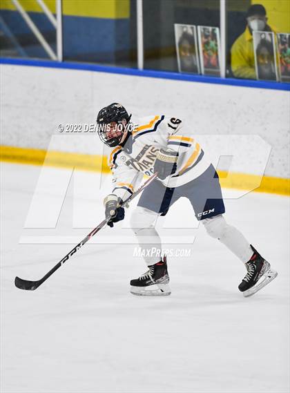 Thumbnail 2 in Canandaigua vs Webster Thomas (NYSPHSAA Section V Class B Semifinal Playoff) photogallery.
