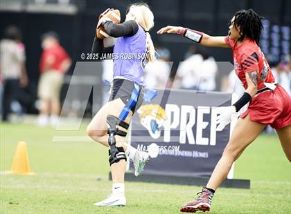 Thumbnail 3 in Fletcher vs Crestview (Jaguars Preseason Classic) photogallery.