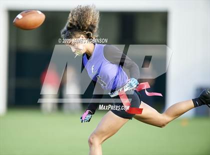 Thumbnail 2 in Fletcher vs Crestview (Jaguars Preseason Classic) photogallery.
