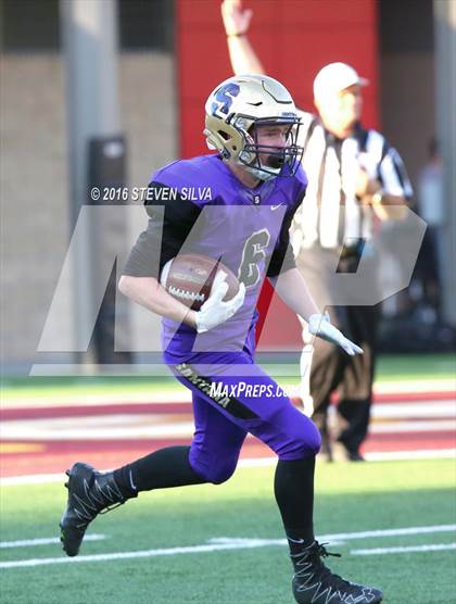 Thumbnail 2 in La Jolla Country Day vs. Santana (CIF SDS Division 4 Final) photogallery.