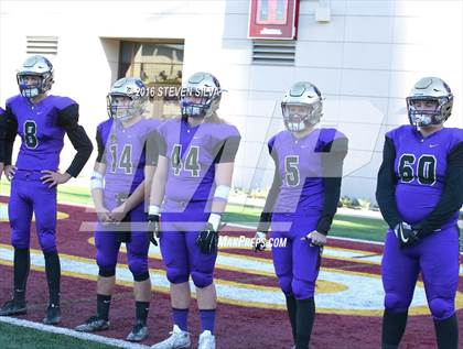 Thumbnail 3 in La Jolla Country Day vs. Santana (CIF SDS Division 4 Final) photogallery.