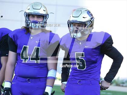 Thumbnail 1 in La Jolla Country Day vs. Santana (CIF SDS Division 4 Final) photogallery.