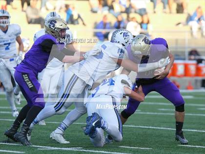 Thumbnail 1 in La Jolla Country Day vs. Santana (CIF SDS Division 4 Final) photogallery.
