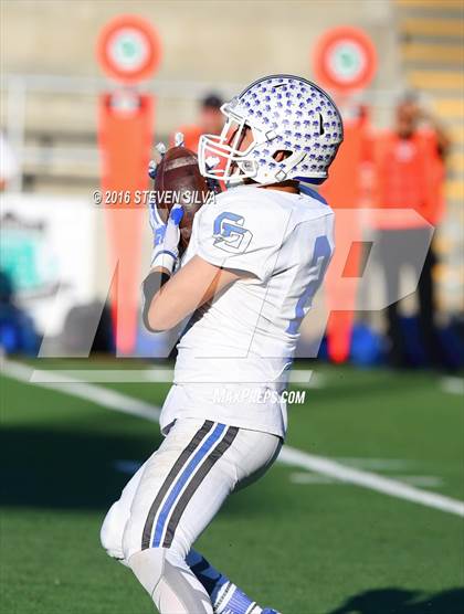 Thumbnail 3 in La Jolla Country Day vs. Santana (CIF SDS Division 4 Final) photogallery.