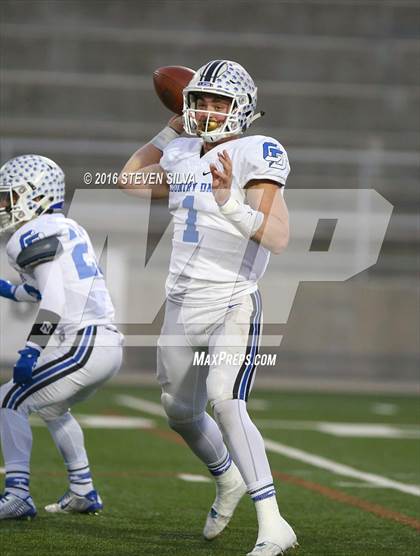 Thumbnail 2 in La Jolla Country Day vs. Santana (CIF SDS Division 4 Final) photogallery.
