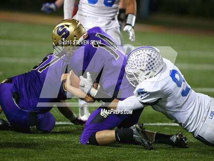 Thumbnail 3 in La Jolla Country Day vs. Santana (CIF SDS Division 4 Final) photogallery.