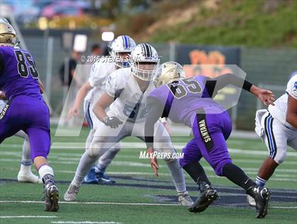 Thumbnail 2 in La Jolla Country Day vs. Santana (CIF SDS Division 4 Final) photogallery.