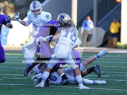Thumbnail 1 in La Jolla Country Day vs. Santana (CIF SDS Division 4 Final) photogallery.