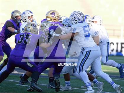 Thumbnail 3 in La Jolla Country Day vs. Santana (CIF SDS Division 4 Final) photogallery.