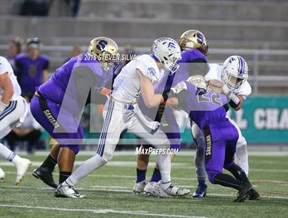 Thumbnail 3 in La Jolla Country Day vs. Santana (CIF SDS Division 4 Final) photogallery.