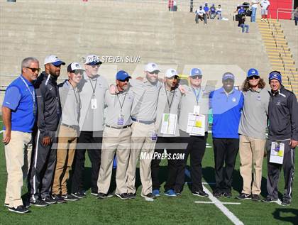 Thumbnail 1 in La Jolla Country Day vs. Santana (CIF SDS Division 4 Final) photogallery.