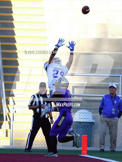 Thumbnail 3 in La Jolla Country Day vs. Santana (CIF SDS Division 4 Final) photogallery.