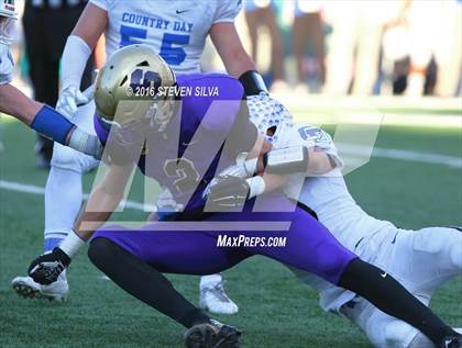Thumbnail 3 in La Jolla Country Day vs. Santana (CIF SDS Division 4 Final) photogallery.