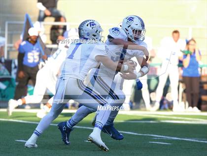 Thumbnail 3 in La Jolla Country Day vs. Santana (CIF SDS Division 4 Final) photogallery.