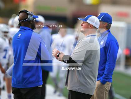 Thumbnail 3 in La Jolla Country Day vs. Santana (CIF SDS Division 4 Final) photogallery.
