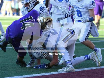 Thumbnail 2 in La Jolla Country Day vs. Santana (CIF SDS Division 4 Final) photogallery.