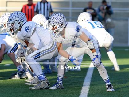 Thumbnail 3 in La Jolla Country Day vs. Santana (CIF SDS Division 4 Final) photogallery.