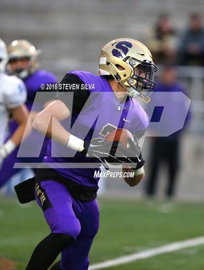 Thumbnail 1 in La Jolla Country Day vs. Santana (CIF SDS Division 4 Final) photogallery.