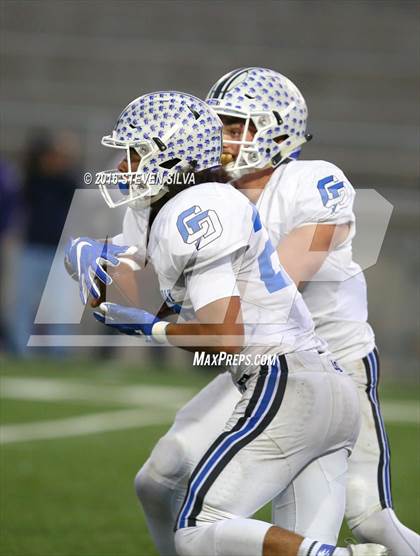Thumbnail 3 in La Jolla Country Day vs. Santana (CIF SDS Division 4 Final) photogallery.