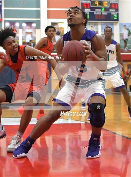 Thumbnail 3 in Leuzinger vs. Silverado (Tarkanian Classic) photogallery.