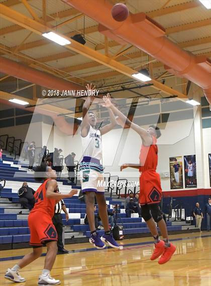 Thumbnail 3 in Leuzinger vs. Silverado (Tarkanian Classic) photogallery.