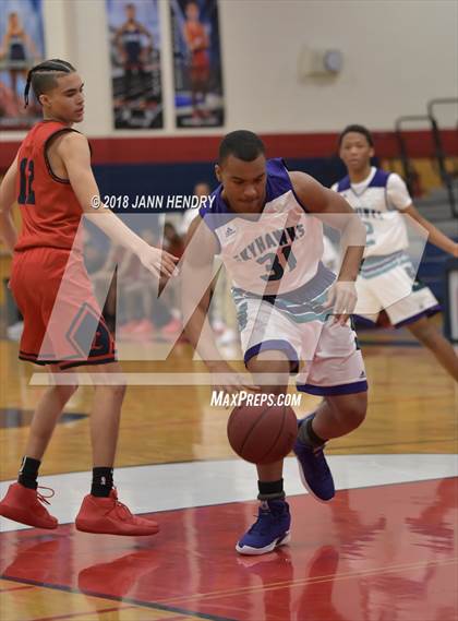 Thumbnail 3 in Leuzinger vs. Silverado (Tarkanian Classic) photogallery.