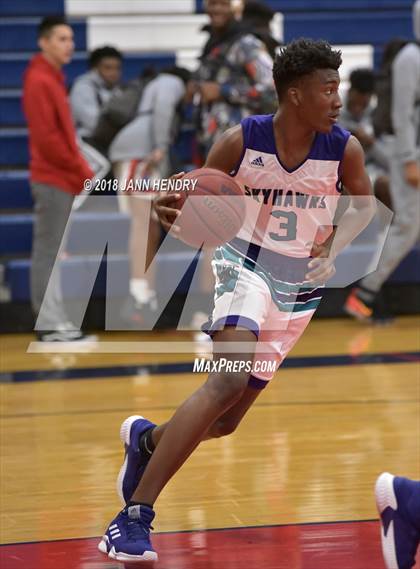 Thumbnail 2 in Leuzinger vs. Silverado (Tarkanian Classic) photogallery.