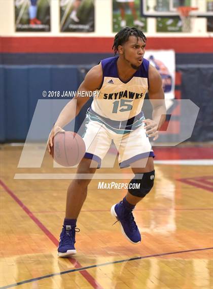 Thumbnail 2 in Leuzinger vs. Silverado (Tarkanian Classic) photogallery.