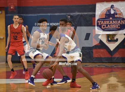 Thumbnail 2 in Leuzinger vs. Silverado (Tarkanian Classic) photogallery.
