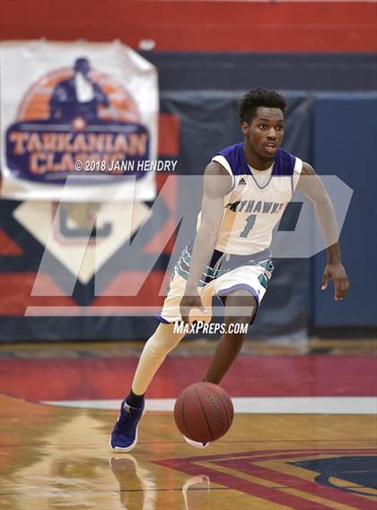 Thumbnail 1 in Leuzinger vs. Silverado (Tarkanian Classic) photogallery.
