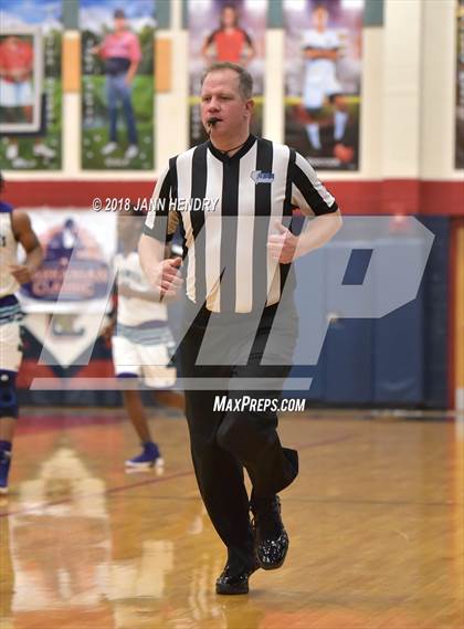 Thumbnail 1 in Leuzinger vs. Silverado (Tarkanian Classic) photogallery.