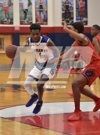 Thumbnail 2 in Leuzinger vs. Silverado (Tarkanian Classic) photogallery.