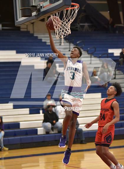 Thumbnail 2 in Leuzinger vs. Silverado (Tarkanian Classic) photogallery.