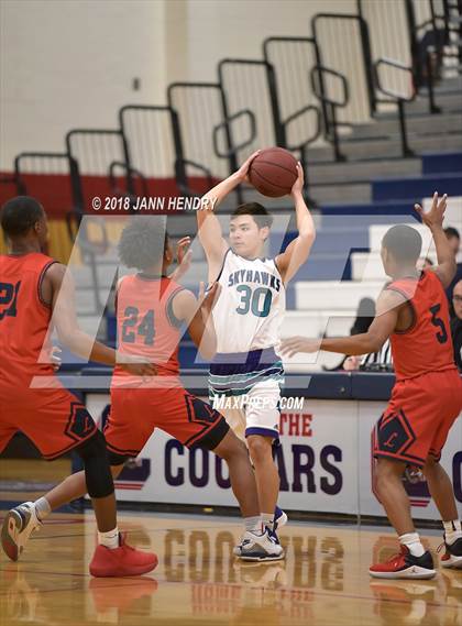 Thumbnail 2 in Leuzinger vs. Silverado (Tarkanian Classic) photogallery.