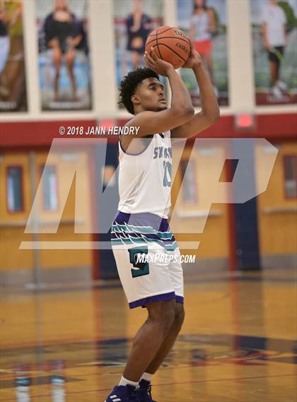 Thumbnail 2 in Leuzinger vs. Silverado (Tarkanian Classic) photogallery.