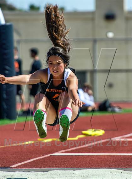 Thumbnail 3 in Sunset League Track and Field Championships photogallery.