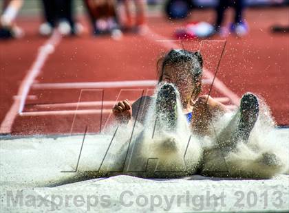 Thumbnail 2 in Sunset League Track and Field Championships photogallery.