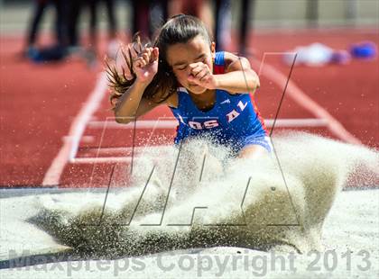 Thumbnail 3 in Sunset League Track and Field Championships photogallery.